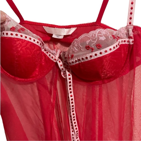 Victoria's Secret Babydoll Lingerie Ruffle Sheer Teddy - Picture 5 of 5